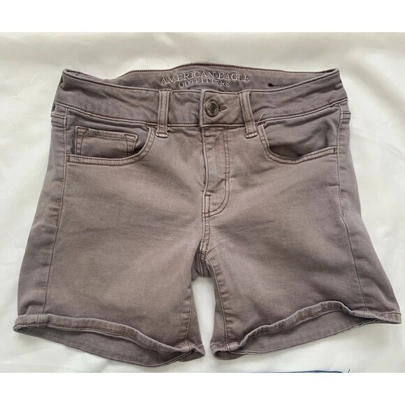 American Eagle Outfitters Super Stretch MIDI Shorts Light Brown Womens Size 4 - Picture 3 of 8